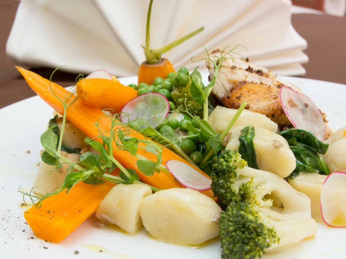 סולץ קויבסקי Hotel Restauracja Autos מראה חיצוני תמונה